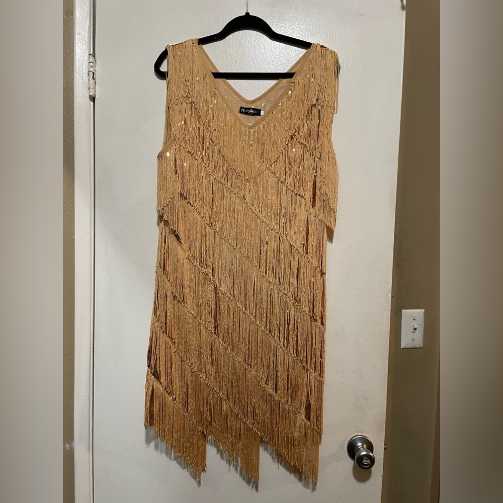 Brand new with tags Gold Womens Flapper Dress